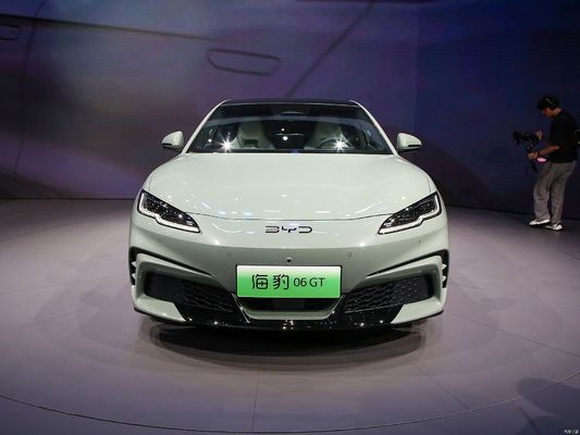 25 BYD Seal06GT, 505KM-605KM की रेंज के साथ, चार पहिया ड्राइव और दो पहिया ड्राइव दो सिस्टम के साथ। BYD का पहला इलेक्ट्रिक शूटिंग ब्रेक, एक स्पोर्टी लुक और बहुत शक्ति के साथ!